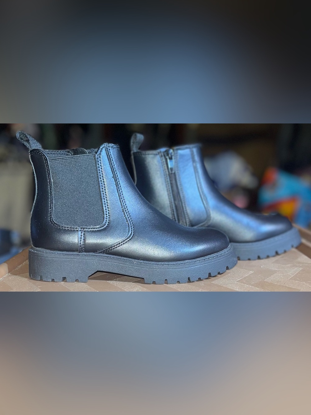 Wonder Nation Black Chelsea Boots - Girls Size 13 - Picture 6 of 9